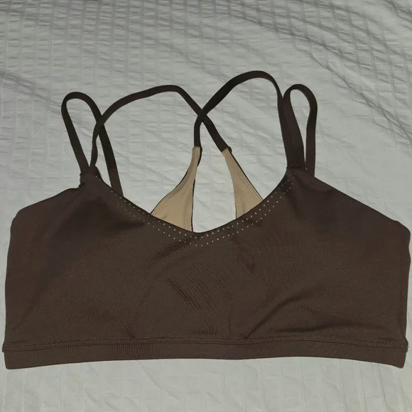 NWOT BuffBunny Airbrush Laser Cut Sports Bra - Picture 3 of 6